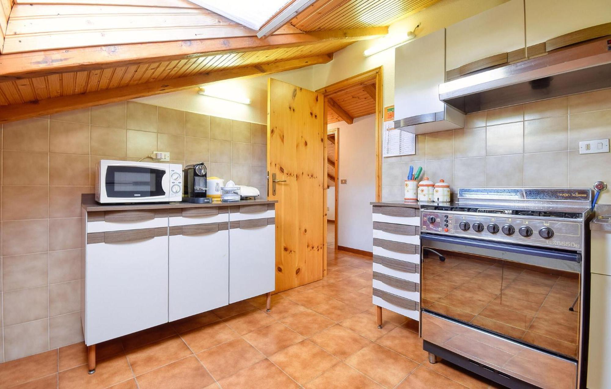 2 Bedroom Stunning Apartment In 莫内利亚 外观 照片